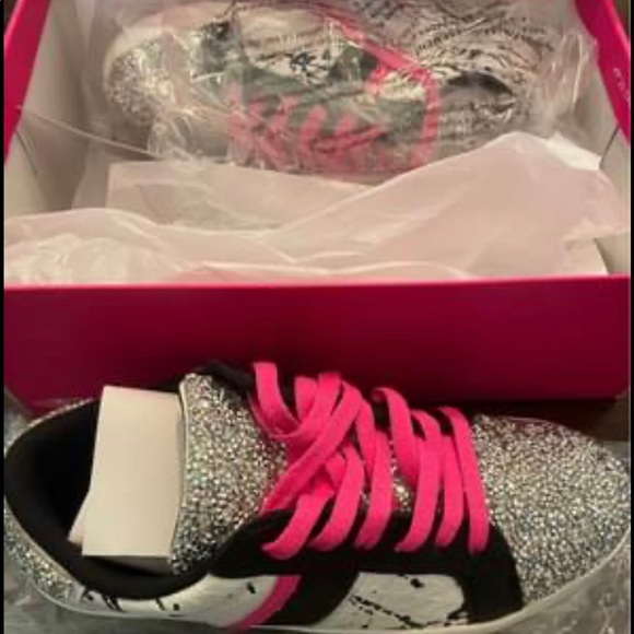 Glitter sneakers - Picture 1 of 2